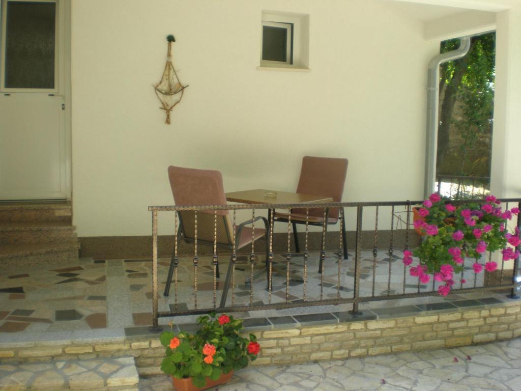Guest House Renata Plomin Habitación foto